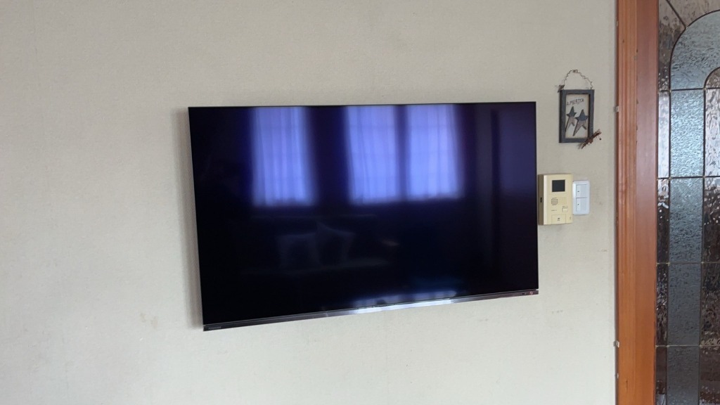 壁掛けテレビ工事